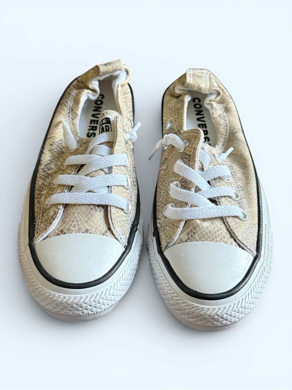 CONVERSE Shoreline Animal Print Sneakers Size 6 Women